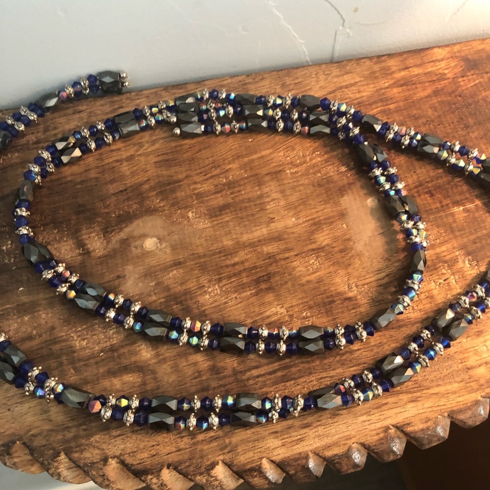Beautiful blue magnetic necklace!